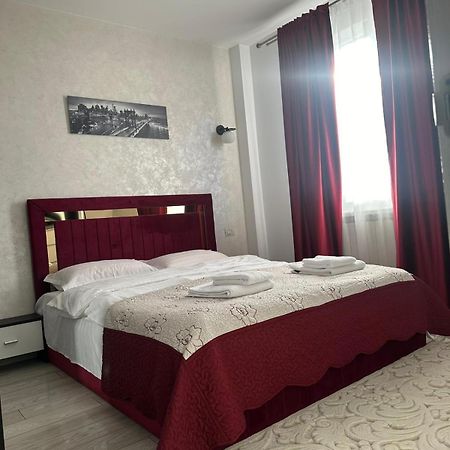 Apartament Rezidential Suceava Esterno foto